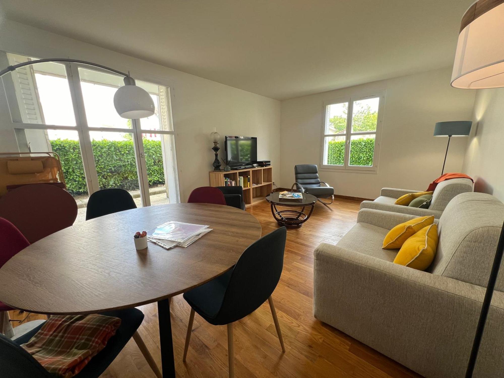 Appartement Standing Avec Jardin, 4 Personnes, Strategiquement Situe Mantes-la-Jolie Extérieur photo