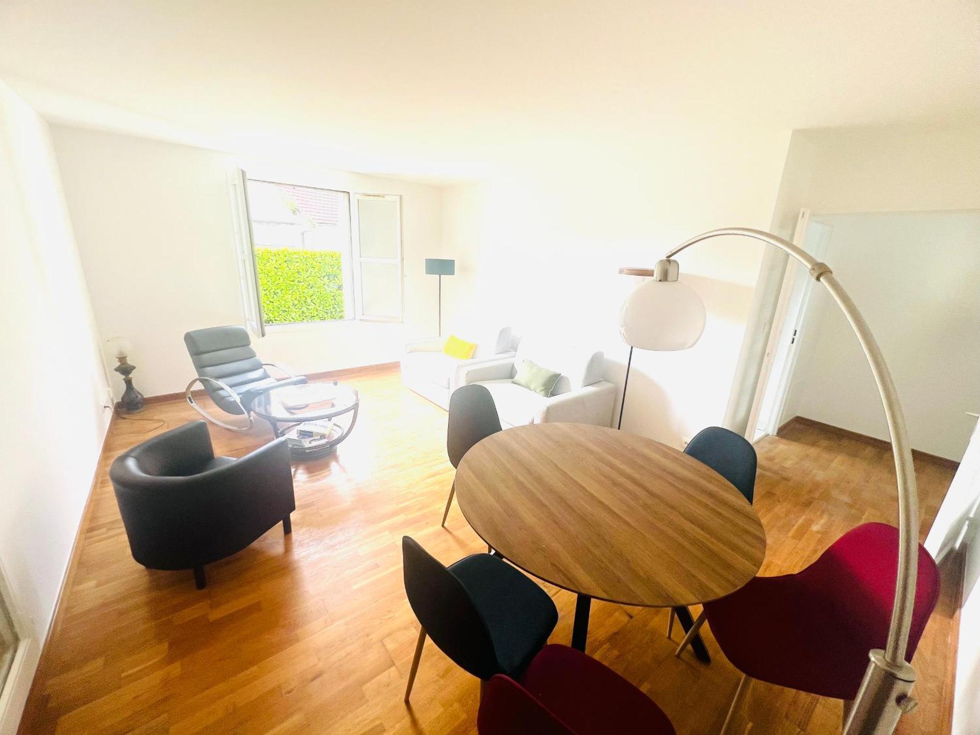 Appartement Standing Avec Jardin, 4 Personnes, Strategiquement Situe Mantes-la-Jolie Extérieur photo