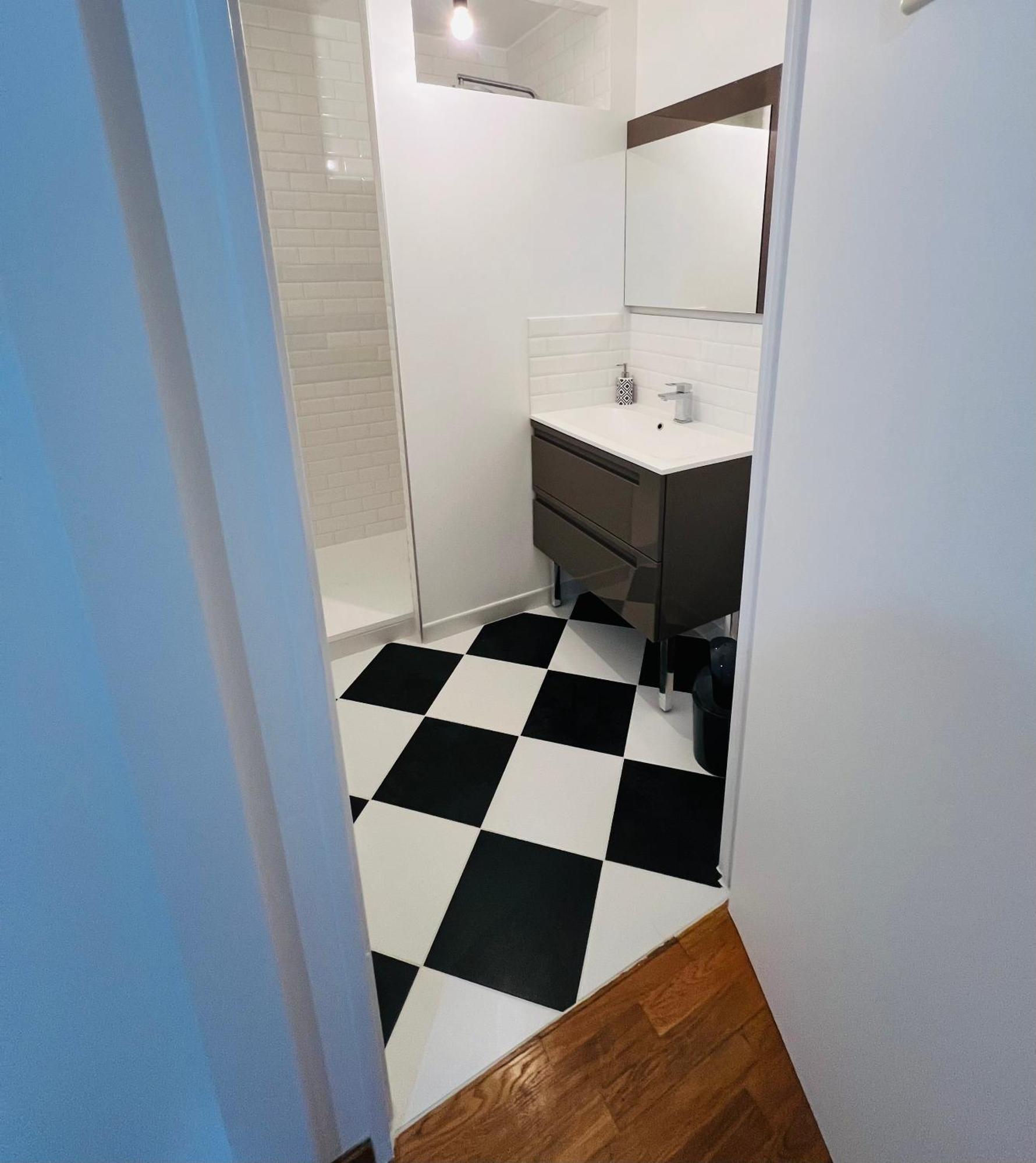 Appartement Standing Avec Jardin, 4 Personnes, Strategiquement Situe Mantes-la-Jolie Extérieur photo